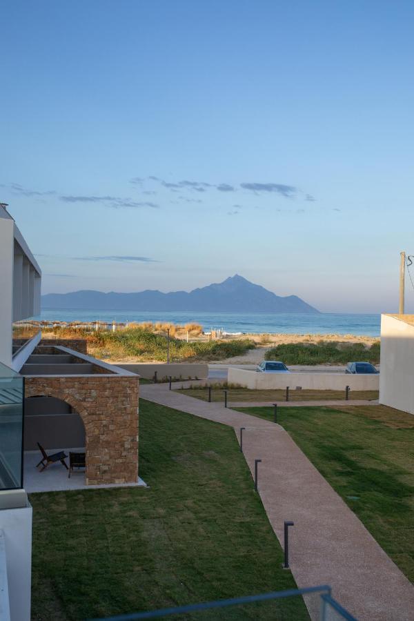 Callisti Suites Sarti Buitenkant foto