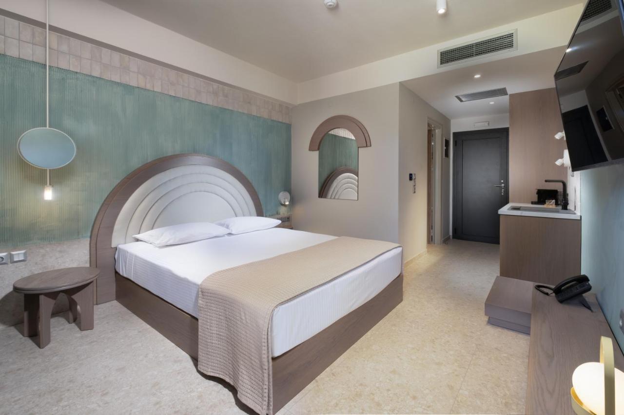Callisti Suites Sarti Buitenkant foto