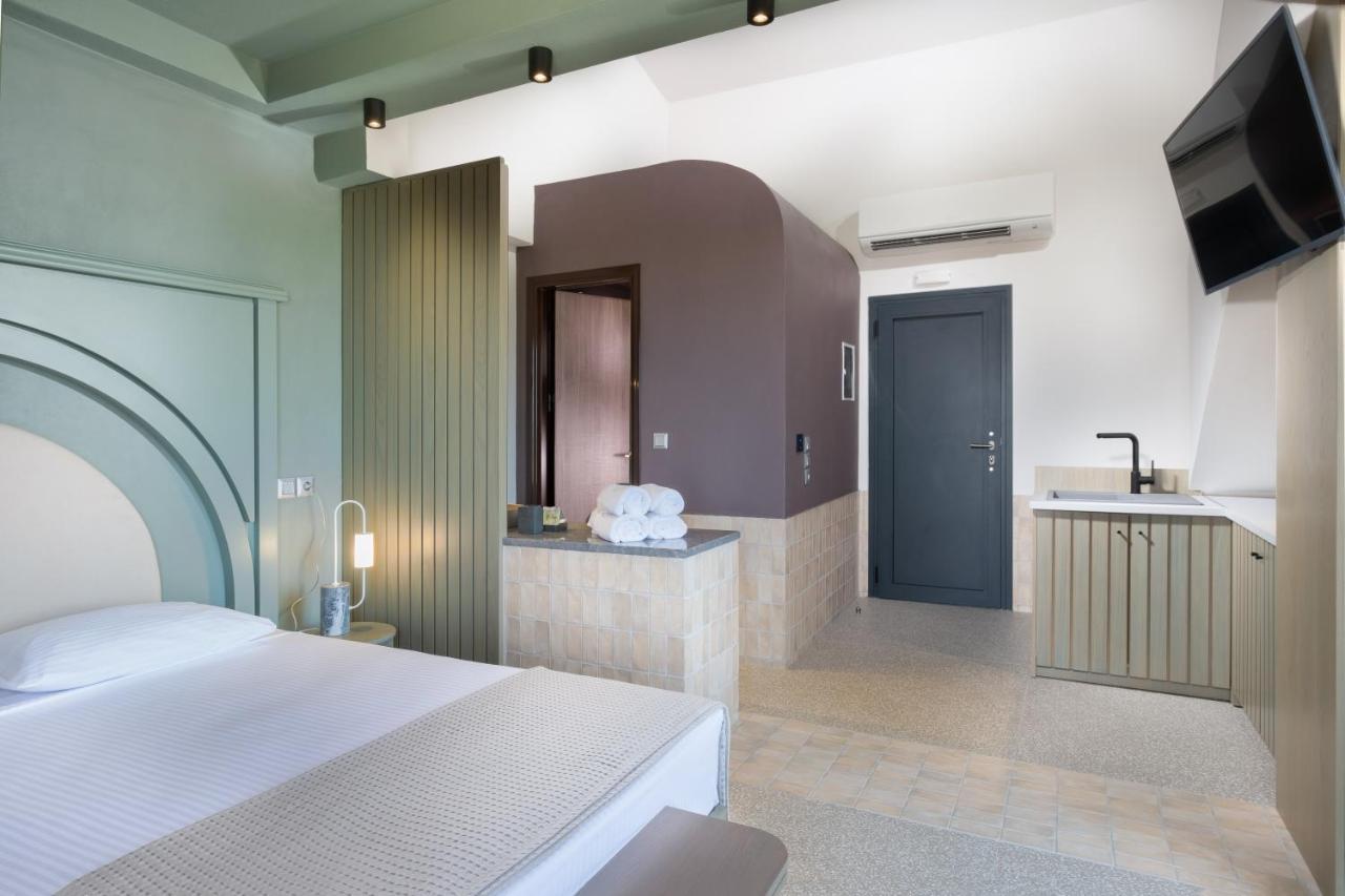 Callisti Suites Sarti Buitenkant foto