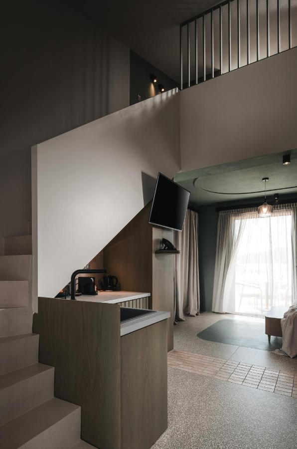 Callisti Suites Sarti Buitenkant foto